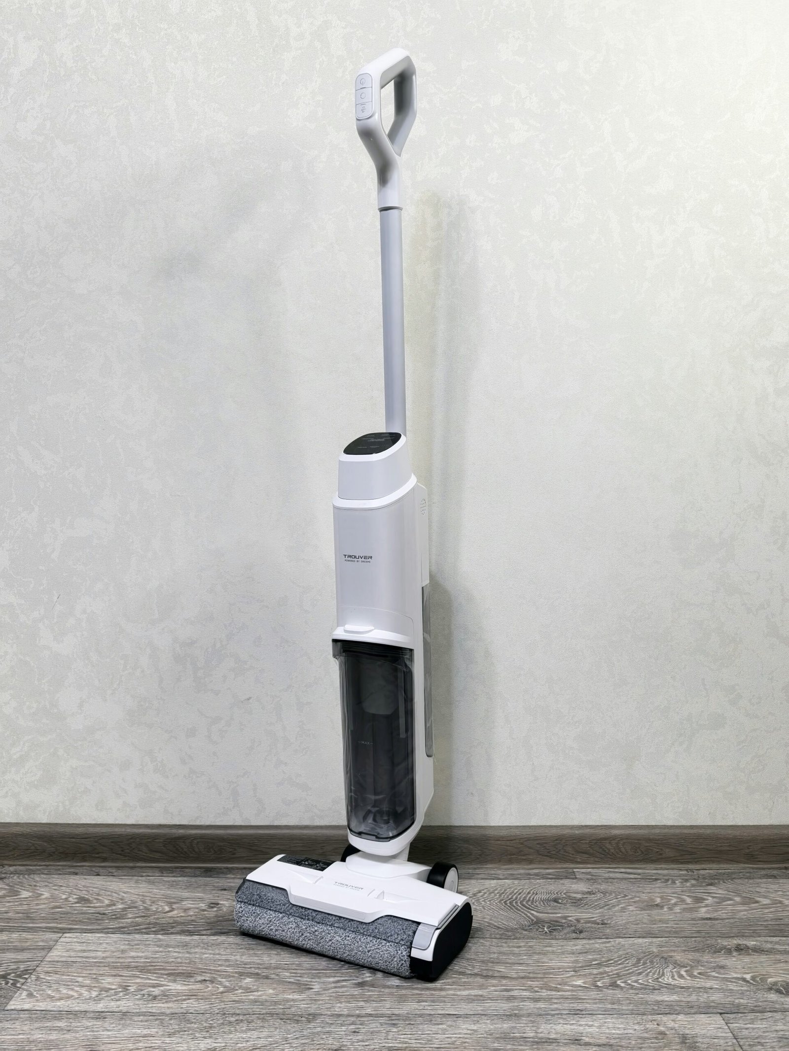 handheld vacuum