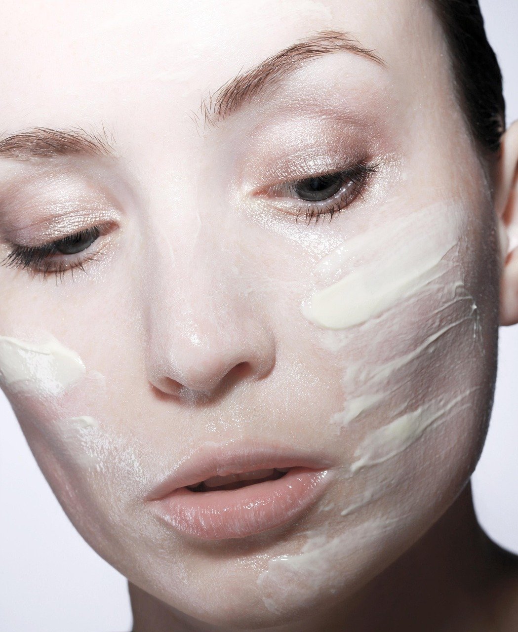 woman with skincare3