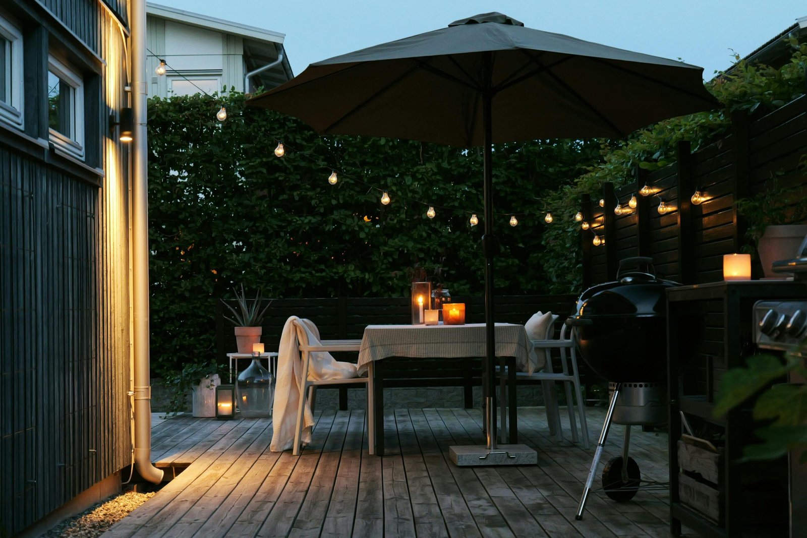 outdoor living essentials