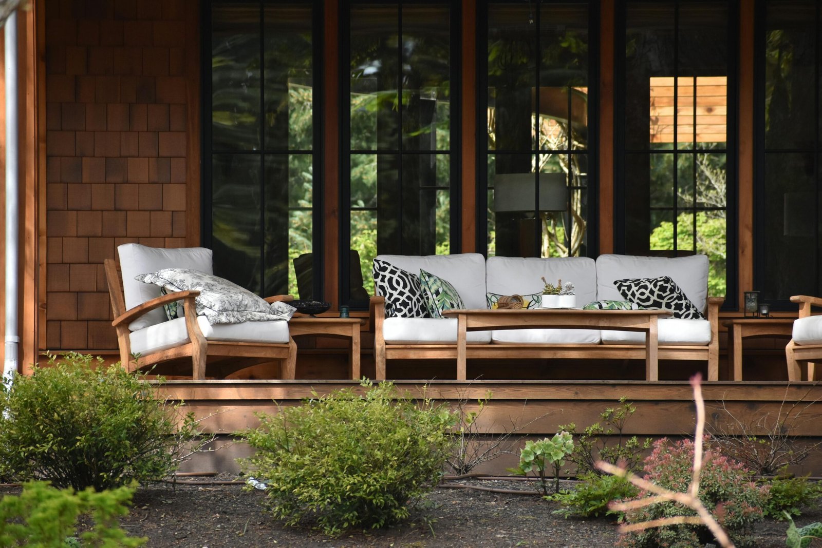 outdoor living essential
