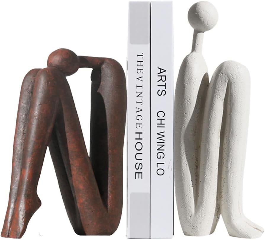Coffee Table Styling Pieces That Make Your Living Room Look Expensive 72 1759 Decorative Bookends